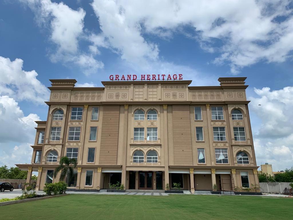 Grand Heritage Hotel & Resort Ludhiana Exterior photo